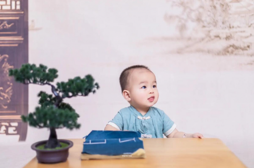 如东宝宝喊肚子疼怎么回事